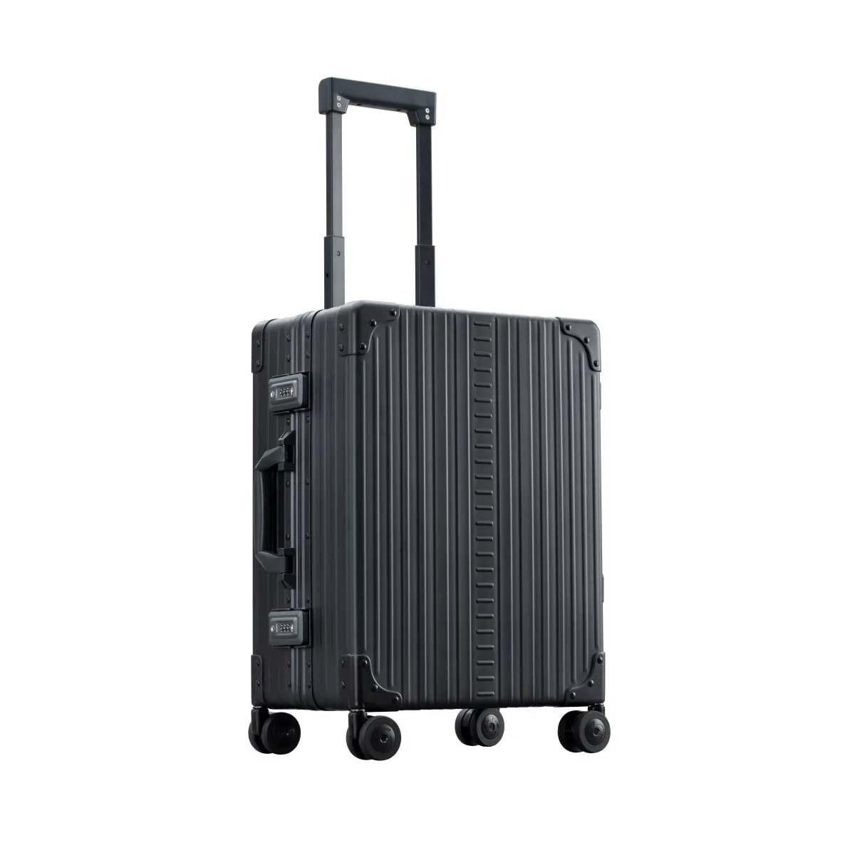 Domestic Carry-On 21" Koffer In Onyx 3 Domestic Carry-On 21" Koffer In Onyx