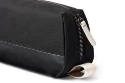 BELLROY Dopp Kit Premium Black Sand -Geschäft Für Reiseaufbewahrungsbedarf compressed bellroy edkb black web 07